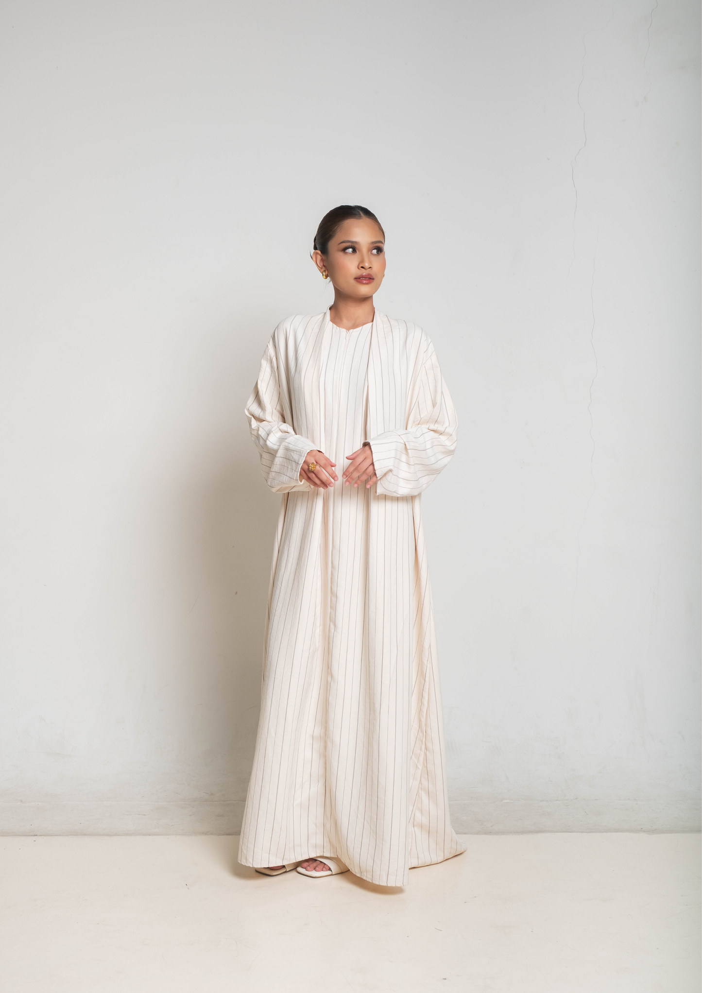 MIWA Abaya in Ivory