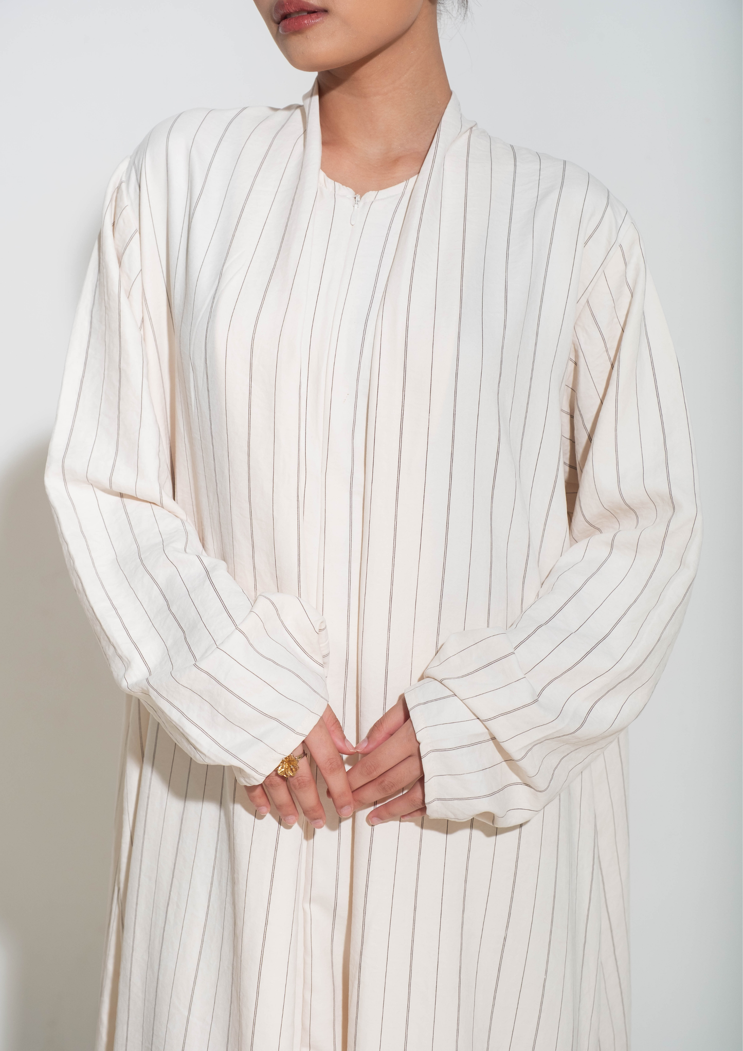 MIWA Abaya in Ivory