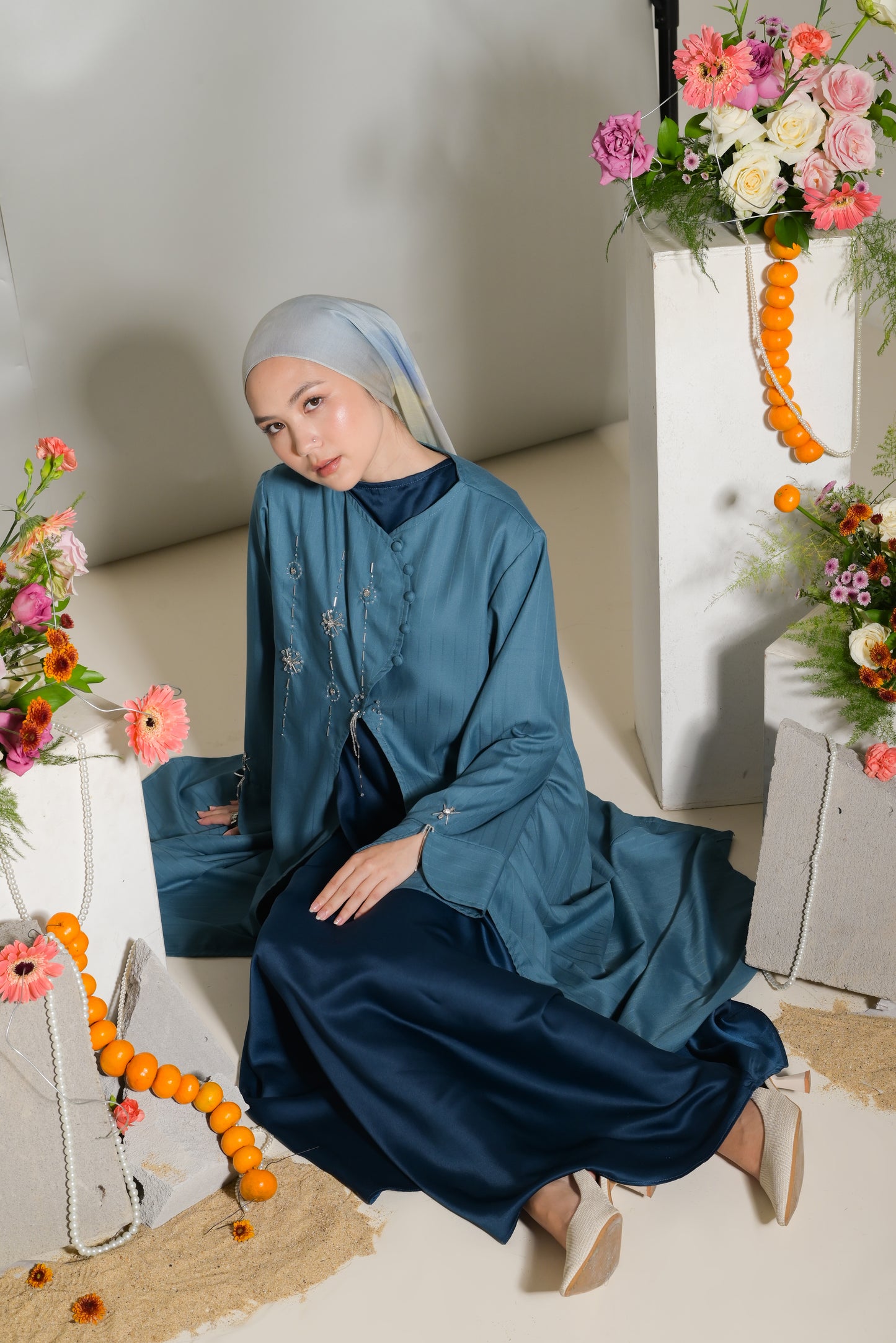 NOOR Abaya