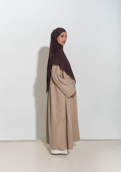 MIWA Abaya in Cedar