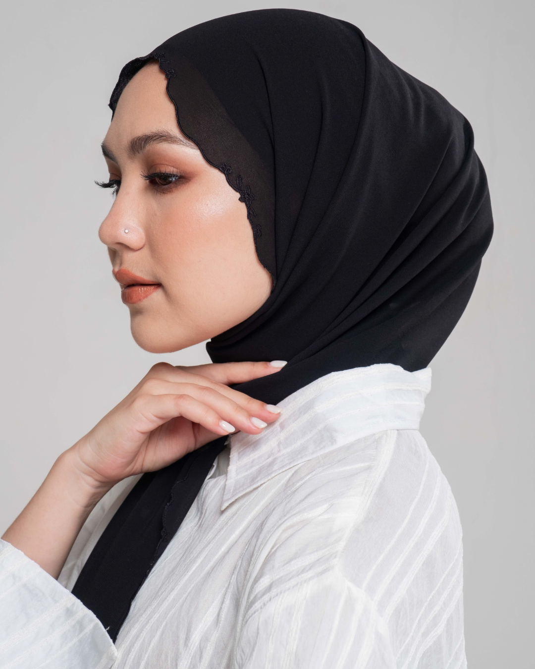 PALMA Embroidery Pashmina