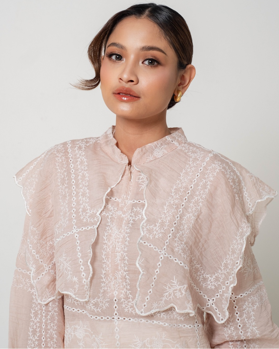 AIRA Cape Dress in Blossom