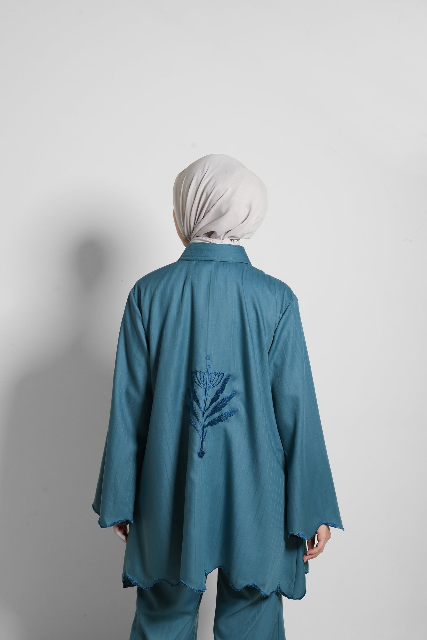 NOOR Top and Pants