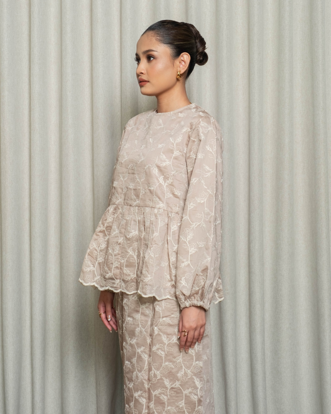 TERRA One Set (Blouse & Skirt)