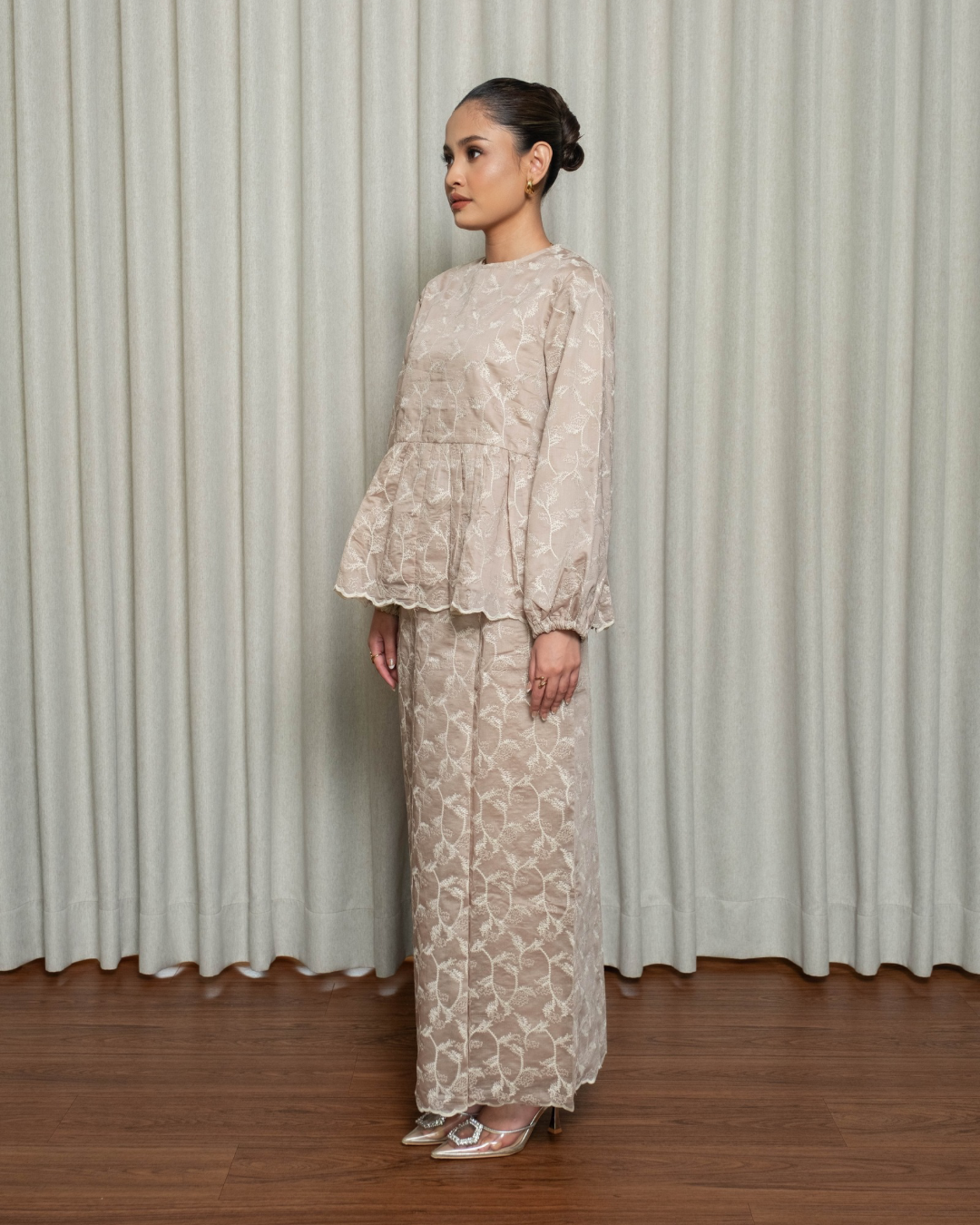 TERRA One Set (Blouse & Skirt)