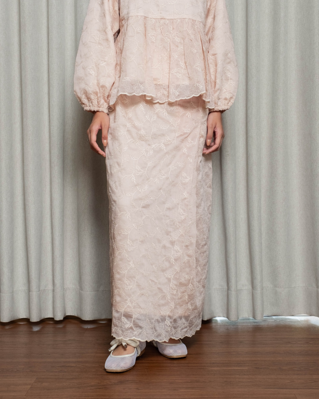 TERRA One Set (Blouse & Skirt)